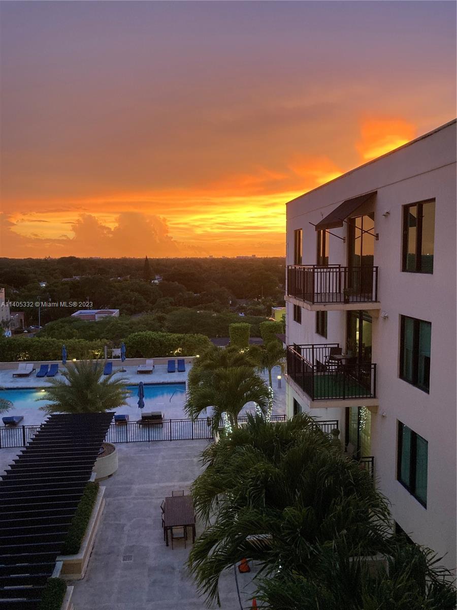 Spacious 2 bedroom with majestic sunset views located in the heart of Coral Gables. Grand living area and large master suite with plenty of closet space for more than two occupants. Washer/dryer in unit, refrigerator, dishwasher, microwave and range with oven. Central AC. Includes 2 covered parking spaces, a gorgeous pool and fully equipped gym. Close to everything: 20 minutes from Miami Beach, Wynwood, Midtown, Coconut Grove and Brickell. Concierge service downstairs is phenomenal. Don't miss this opportunity to live well, enjoy and be close to everything.
