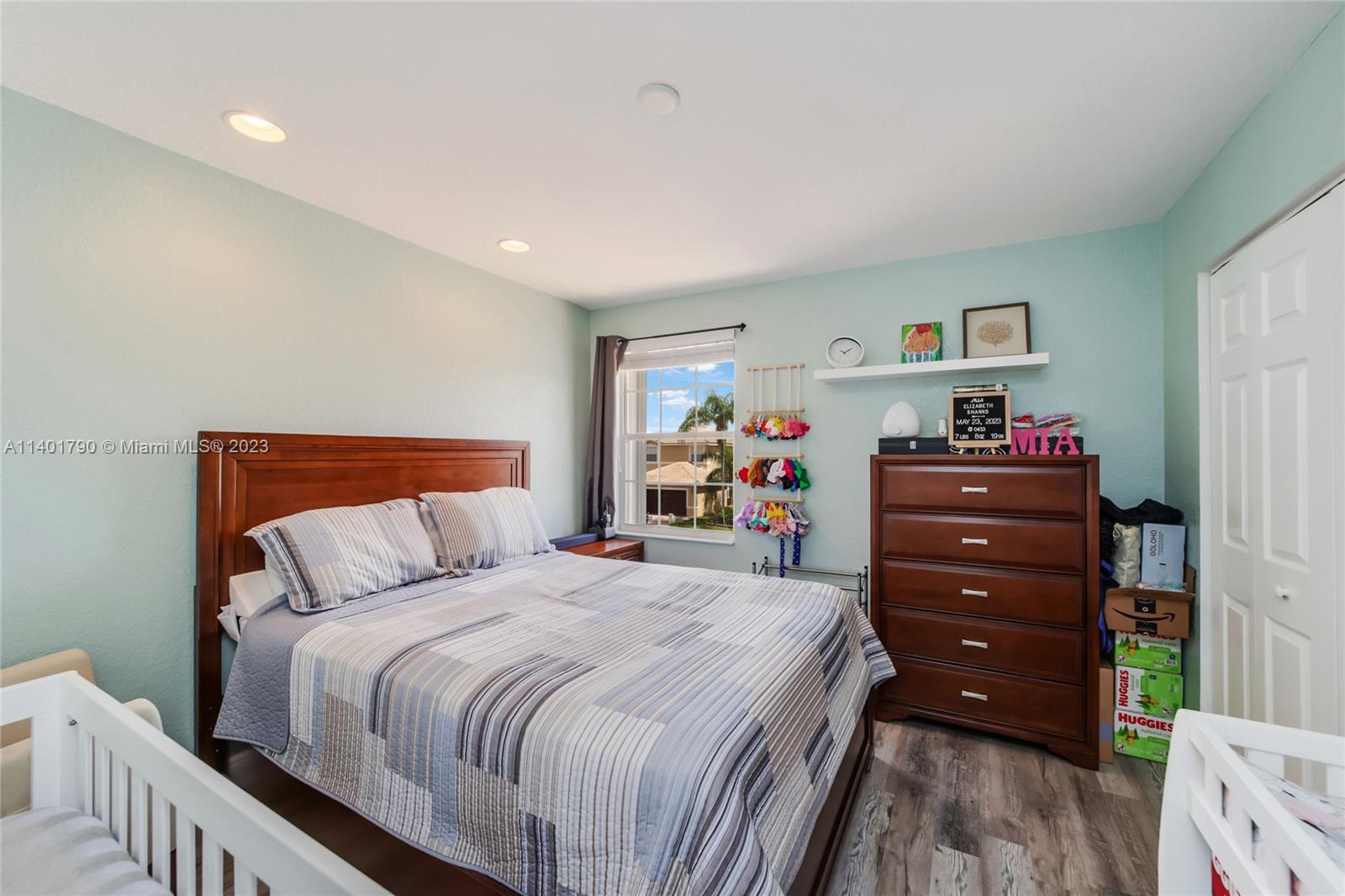 Listing Photo 23