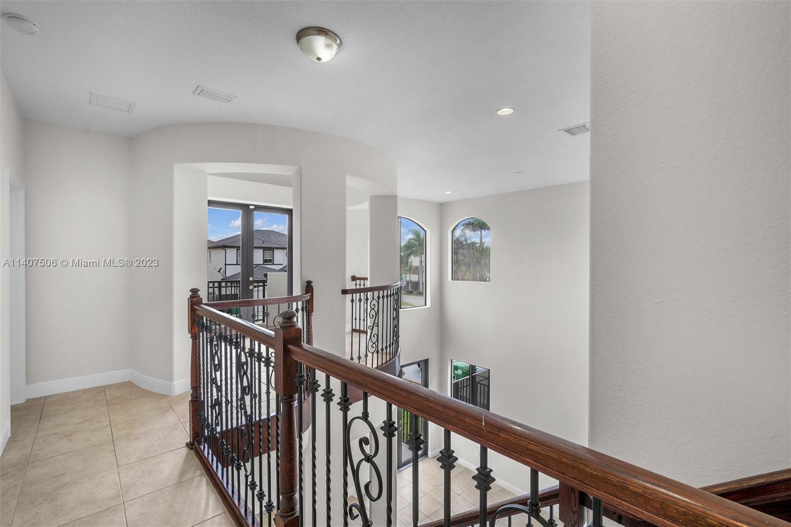 Listing Photo 21