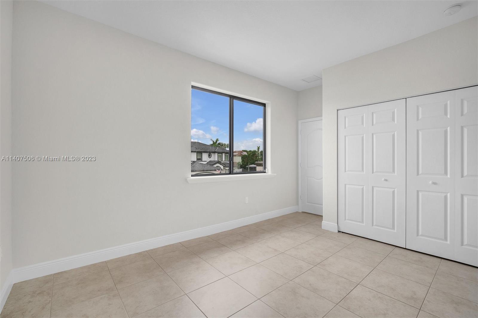 Listing Photo 38