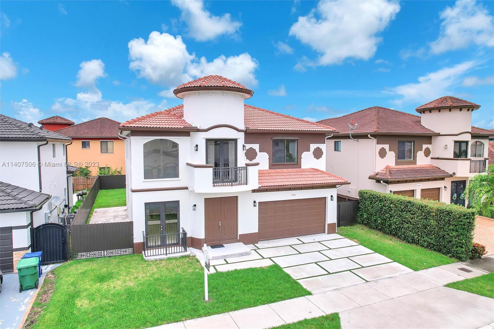 Listing Photo 4