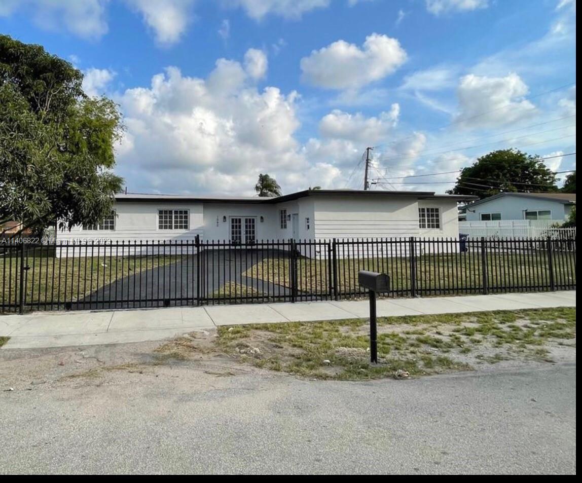1080 NW 186th St, Miami Gardens, FL 33169