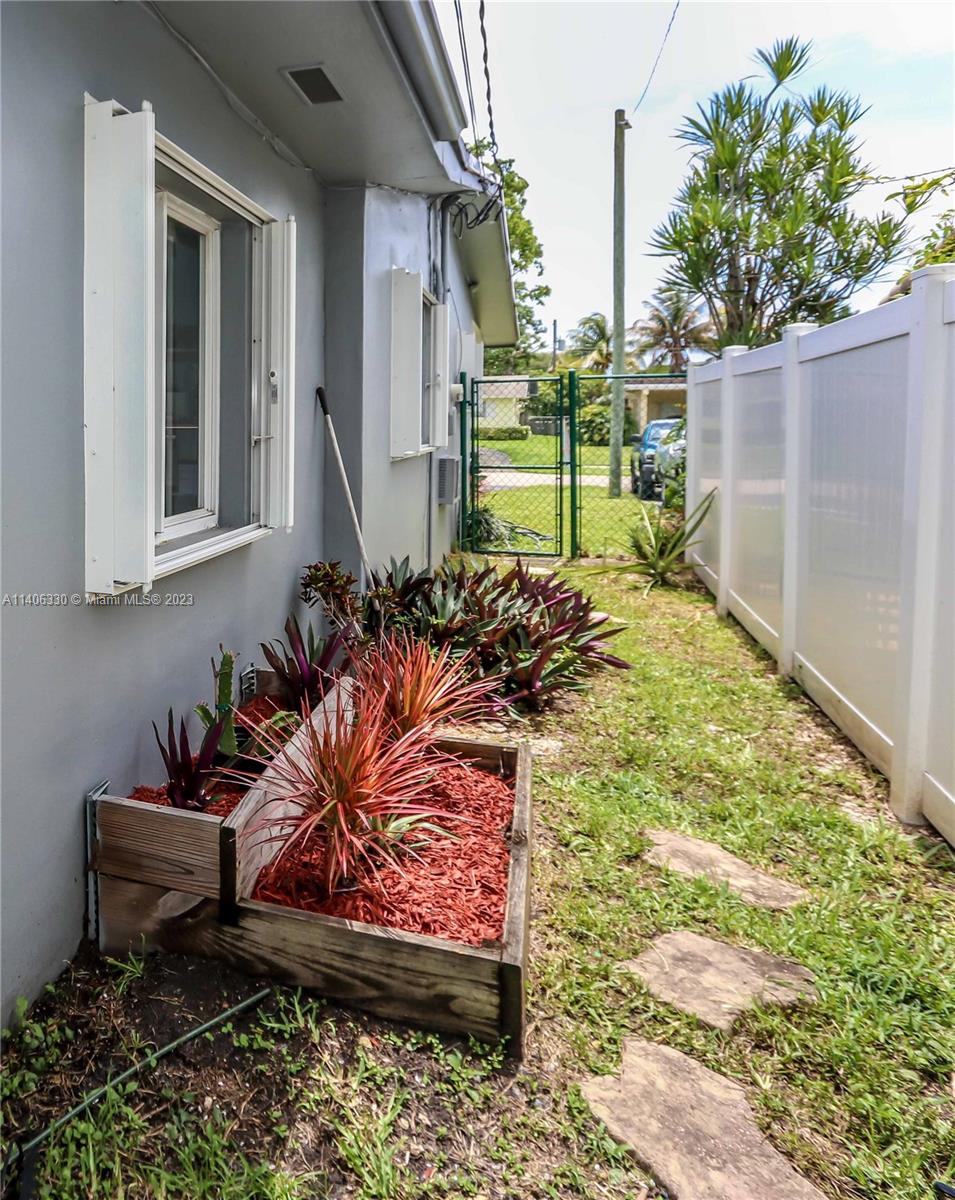 Listing Photo 28
