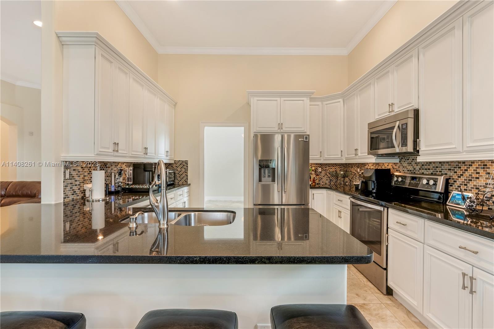 Listing Photo 15