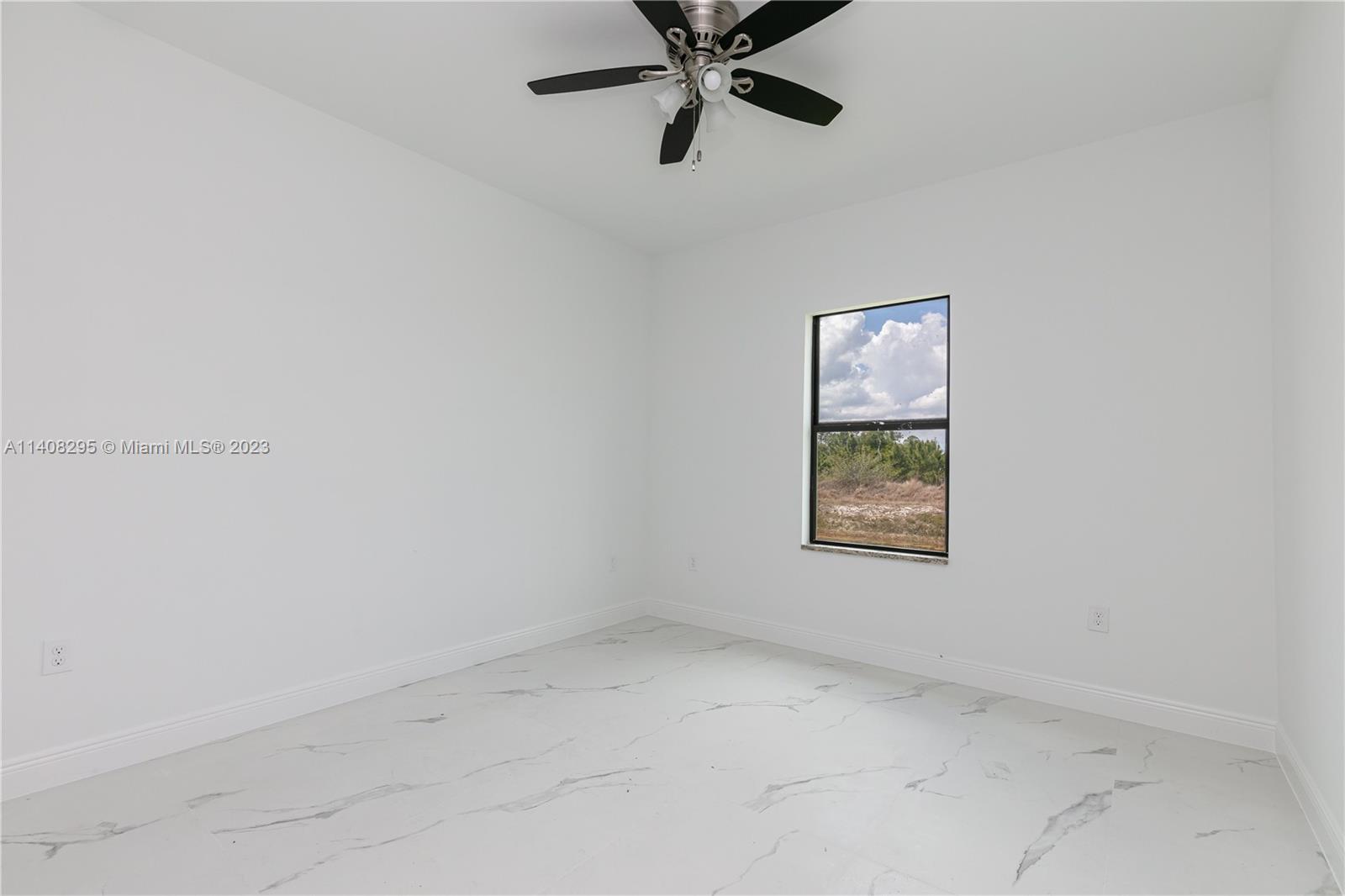 Listing Photo 26