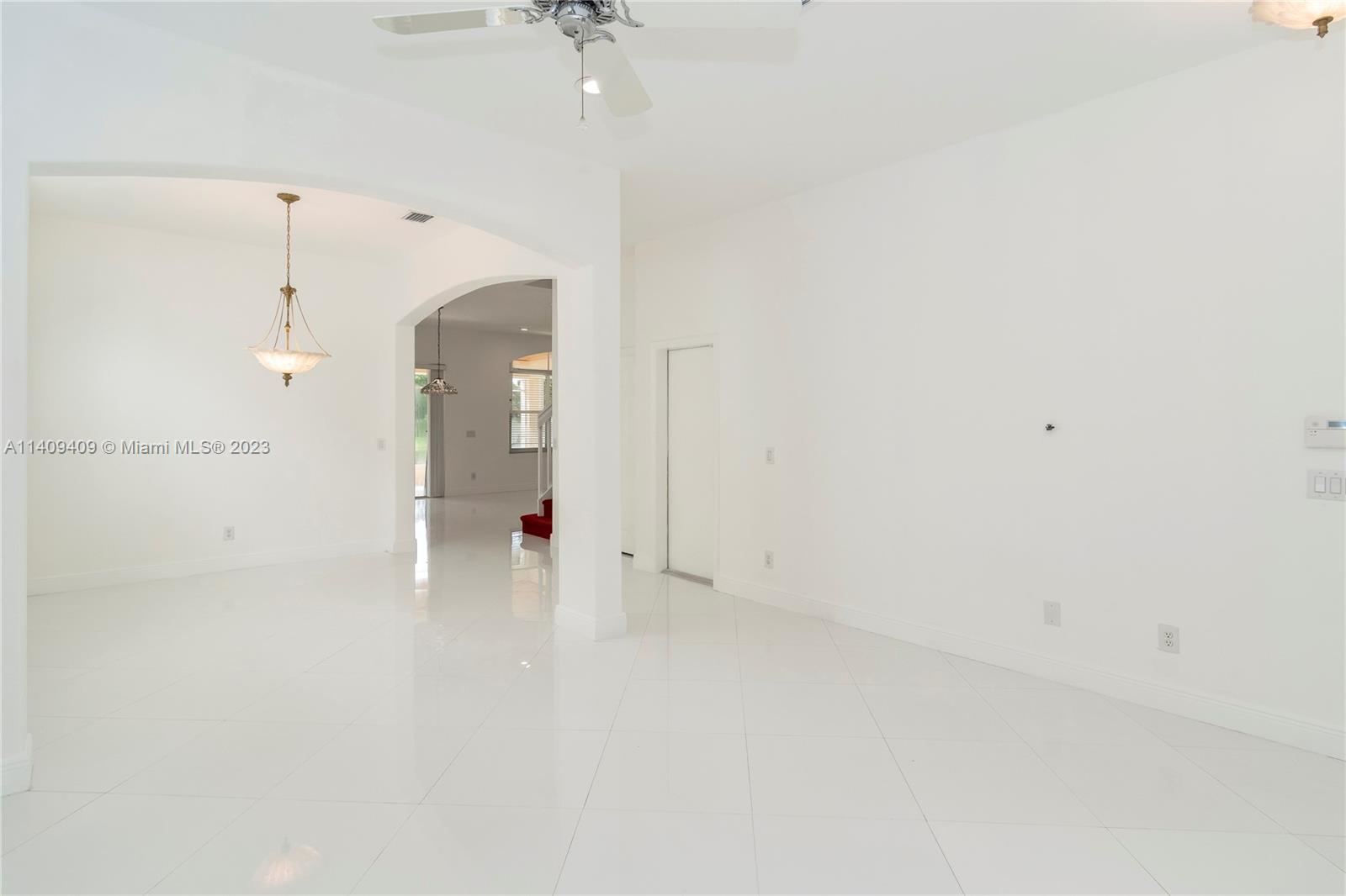 Listing Photo 22