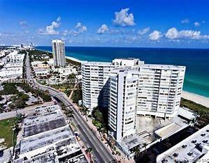 7135 Collins Ave 1631