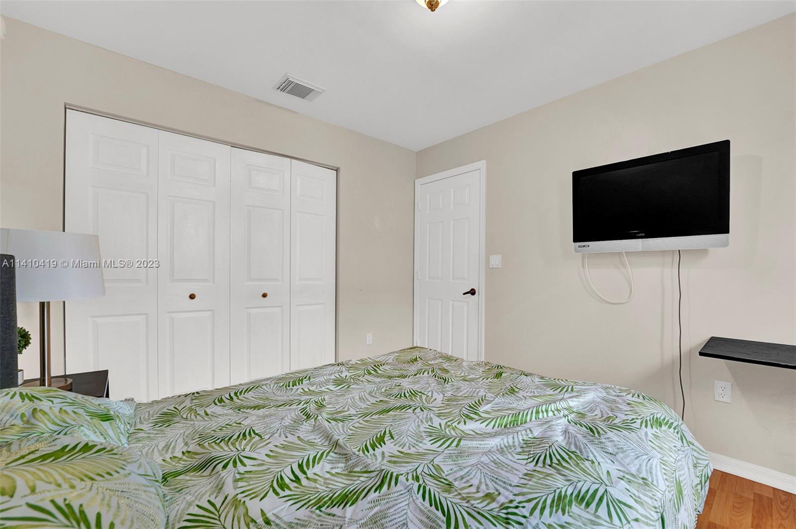 Listing Photo 23