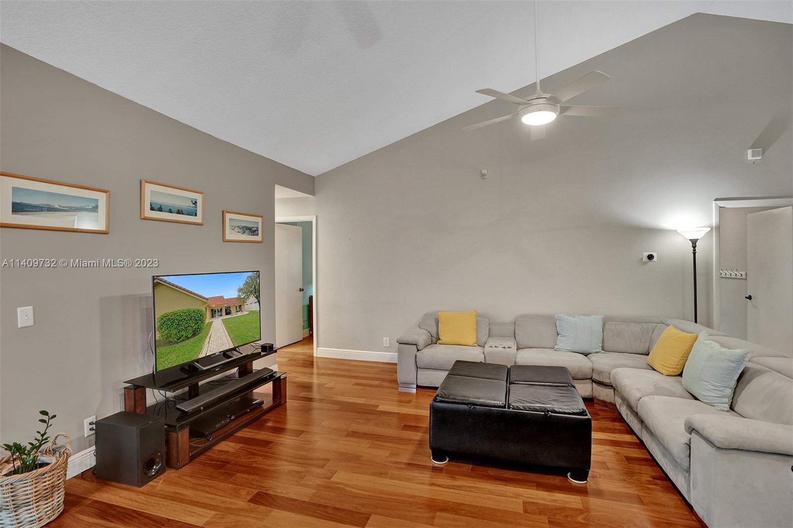 Listing Photo 10