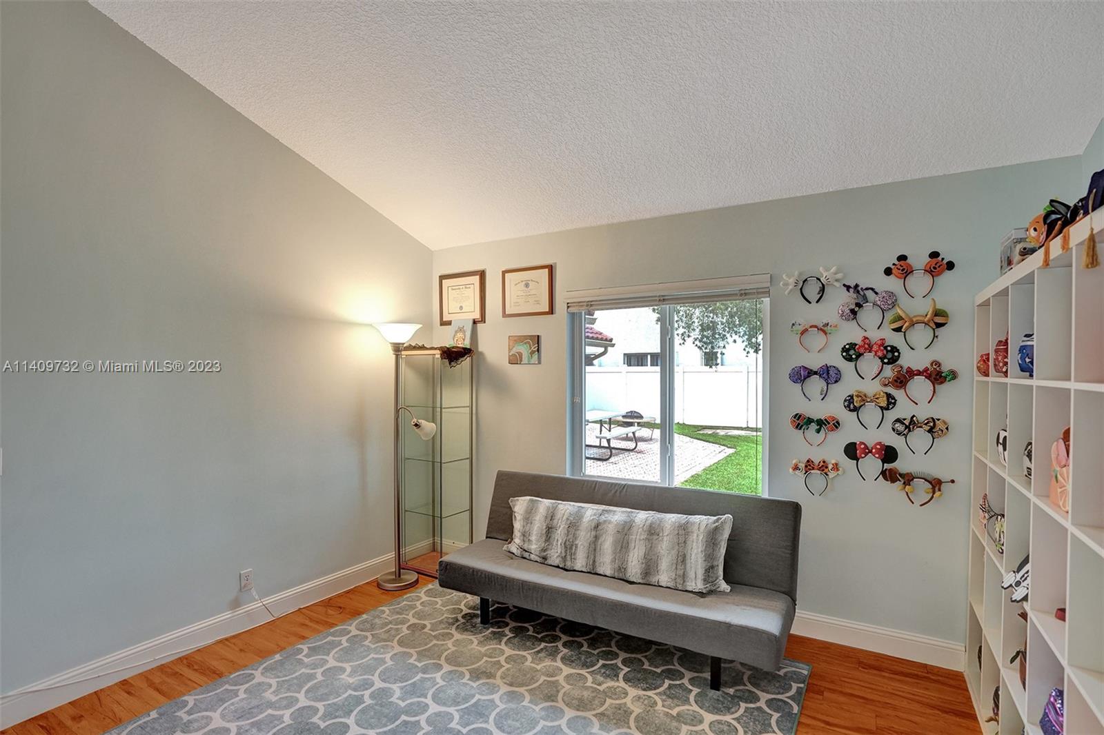 Listing Photo 23