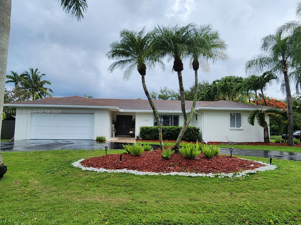 17600 SW 85th Ave  For Sale A11411168, FL