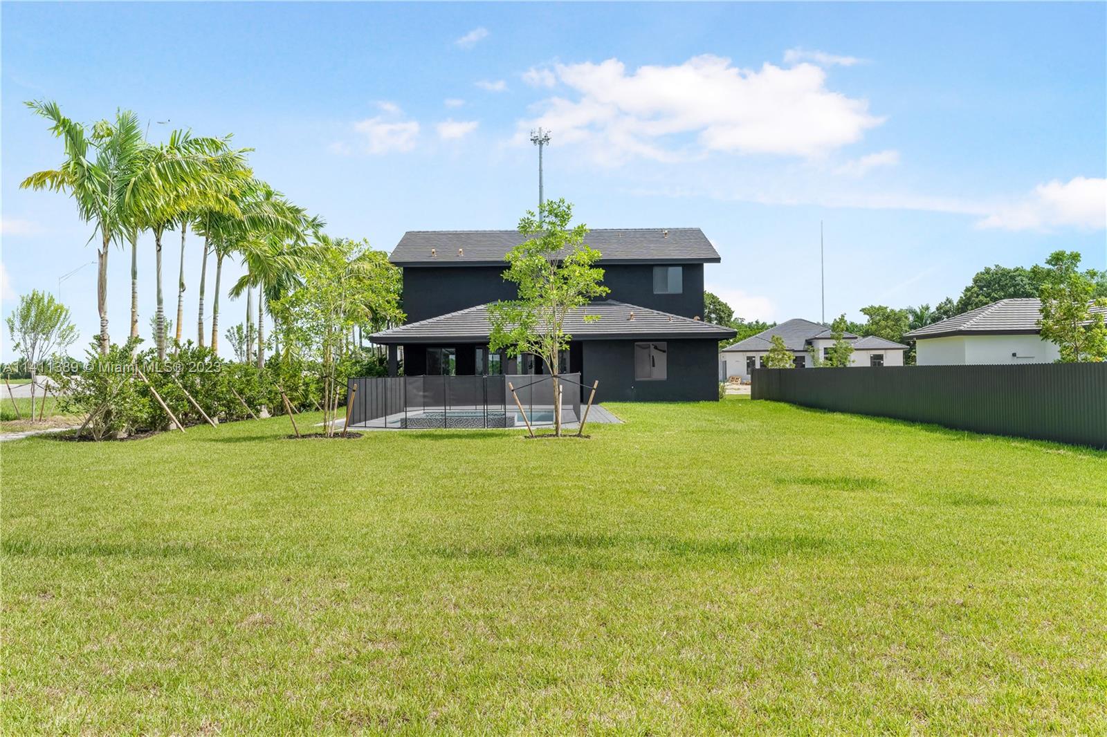 Listing Photo 28