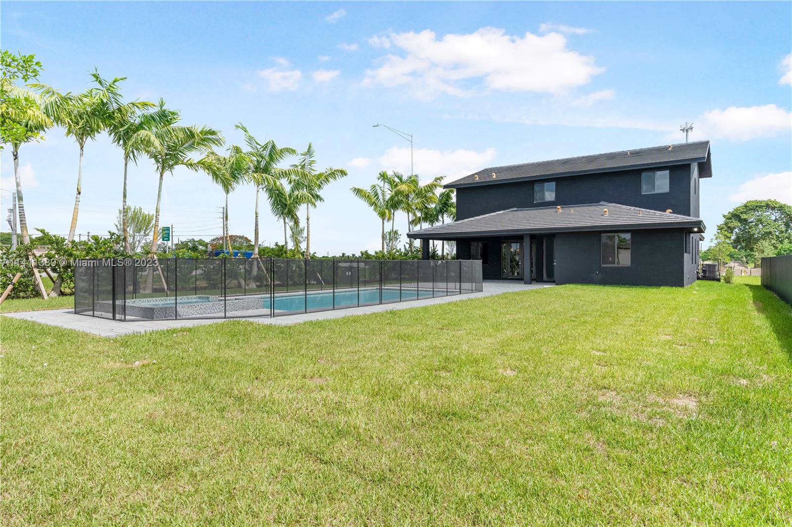 Listing Photo 29