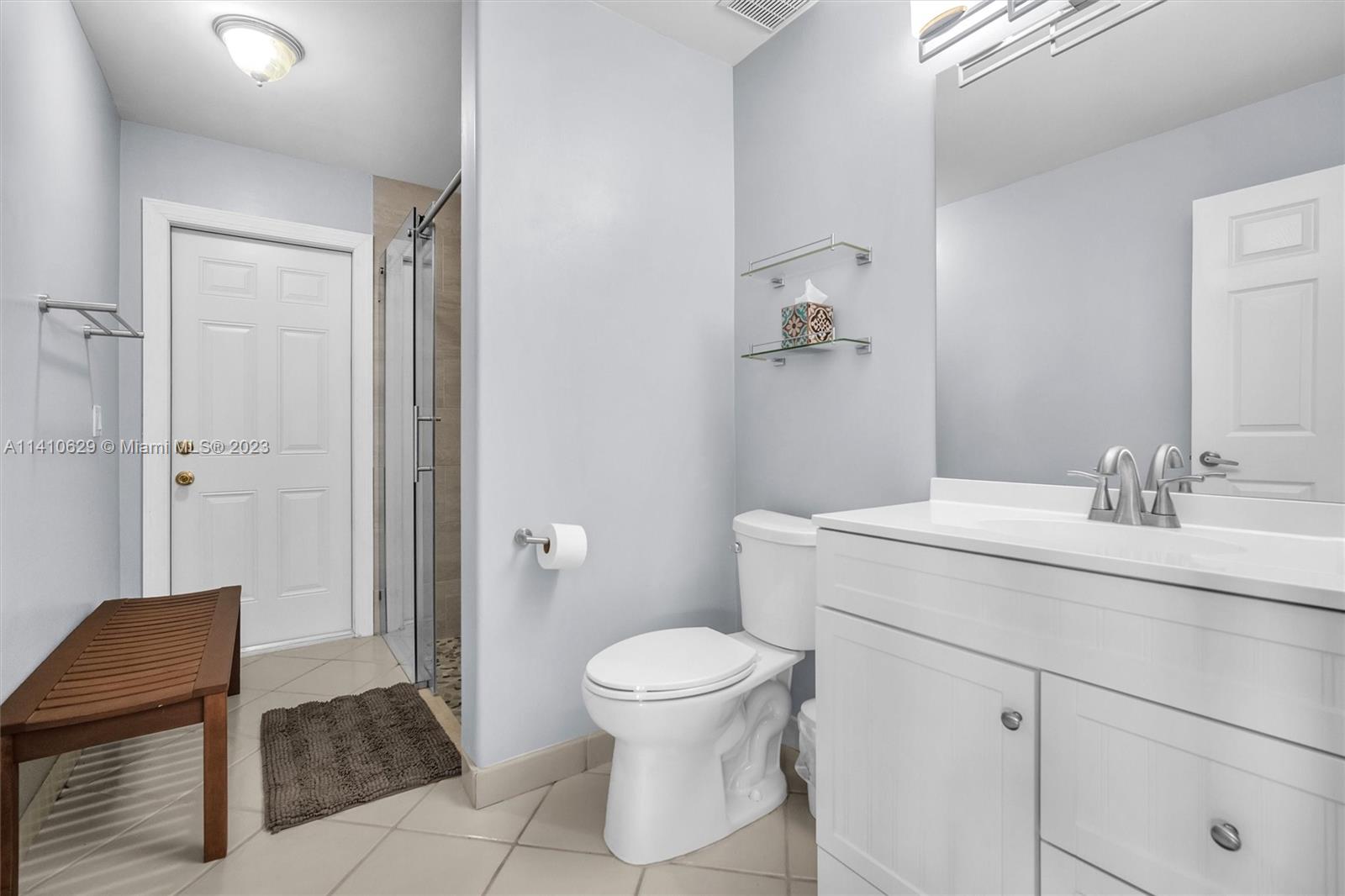Listing Photo 16