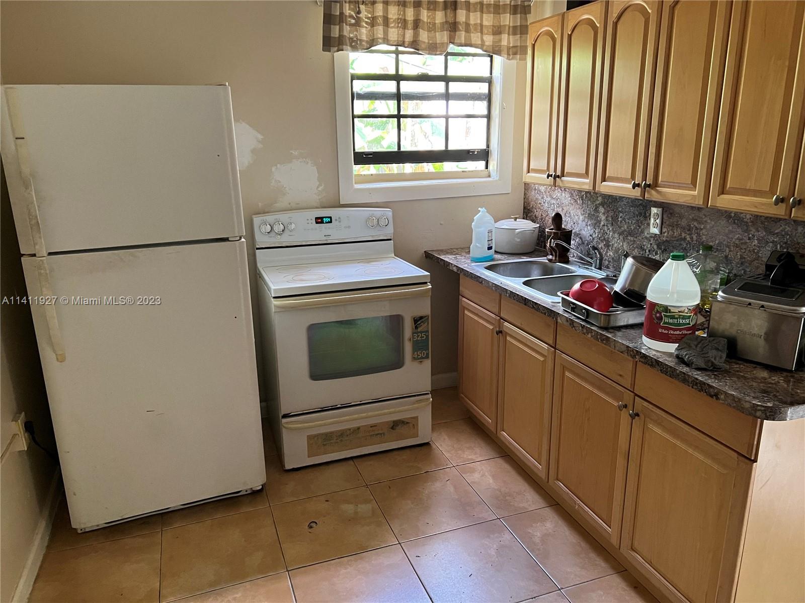 Listing Photo 6
