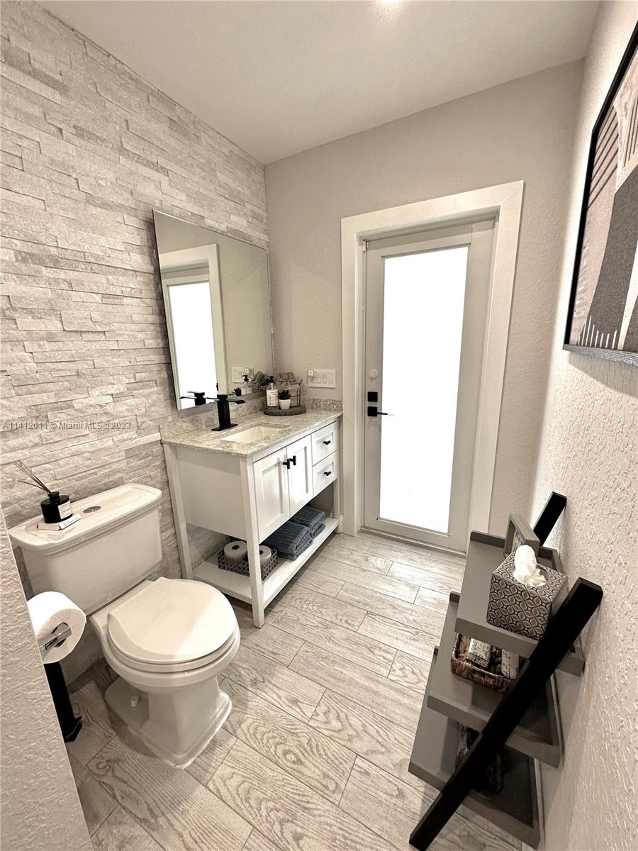 Listing Photo 44