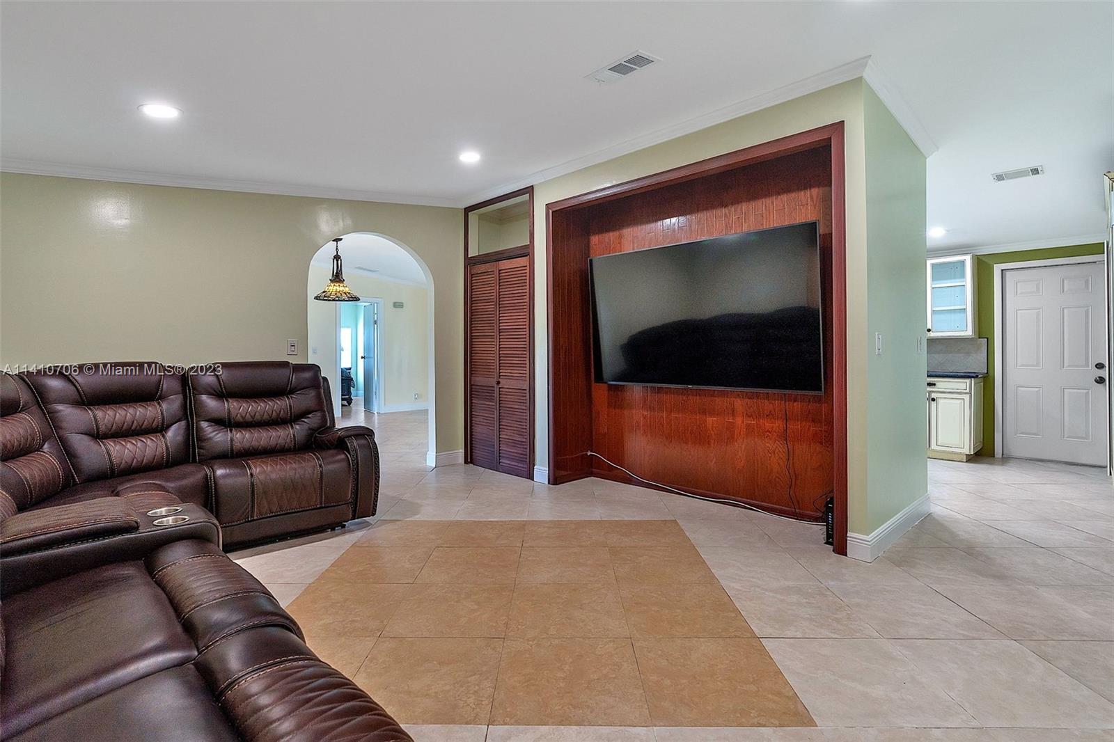 19800 SW 180th Ave 505-06