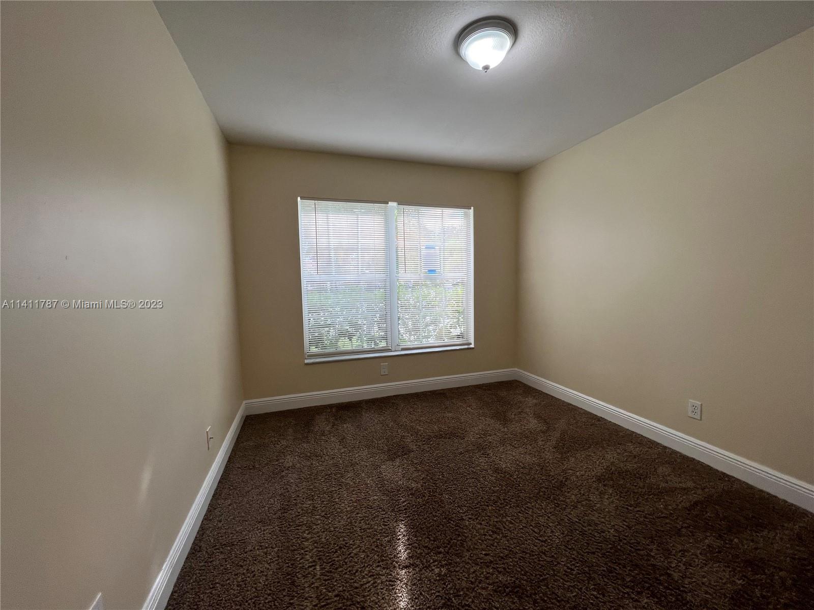 Listing Photo 35