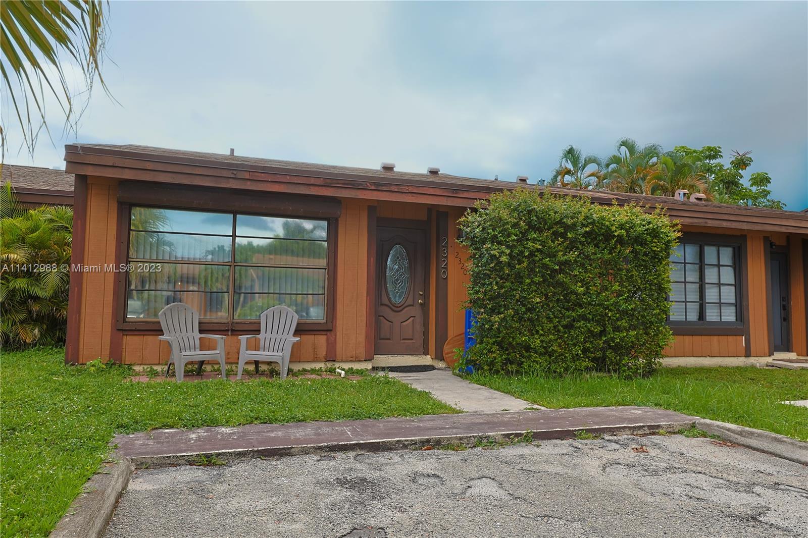 Listing Photo 17