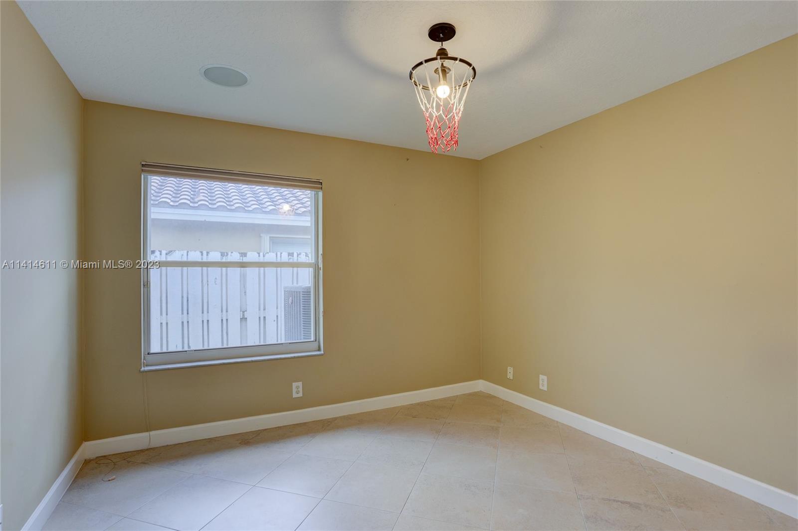 Listing Photo 29