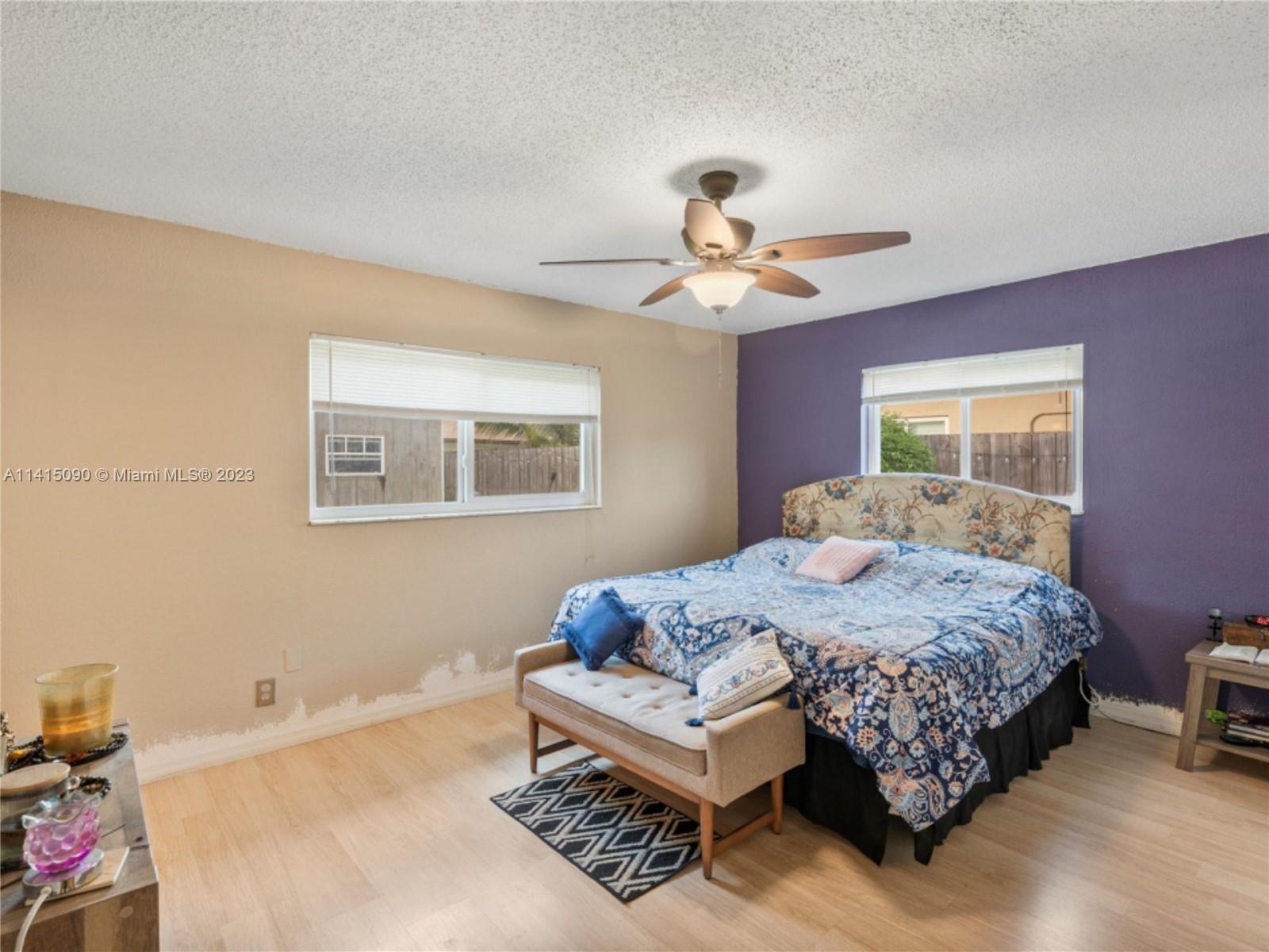 Listing Photo 11