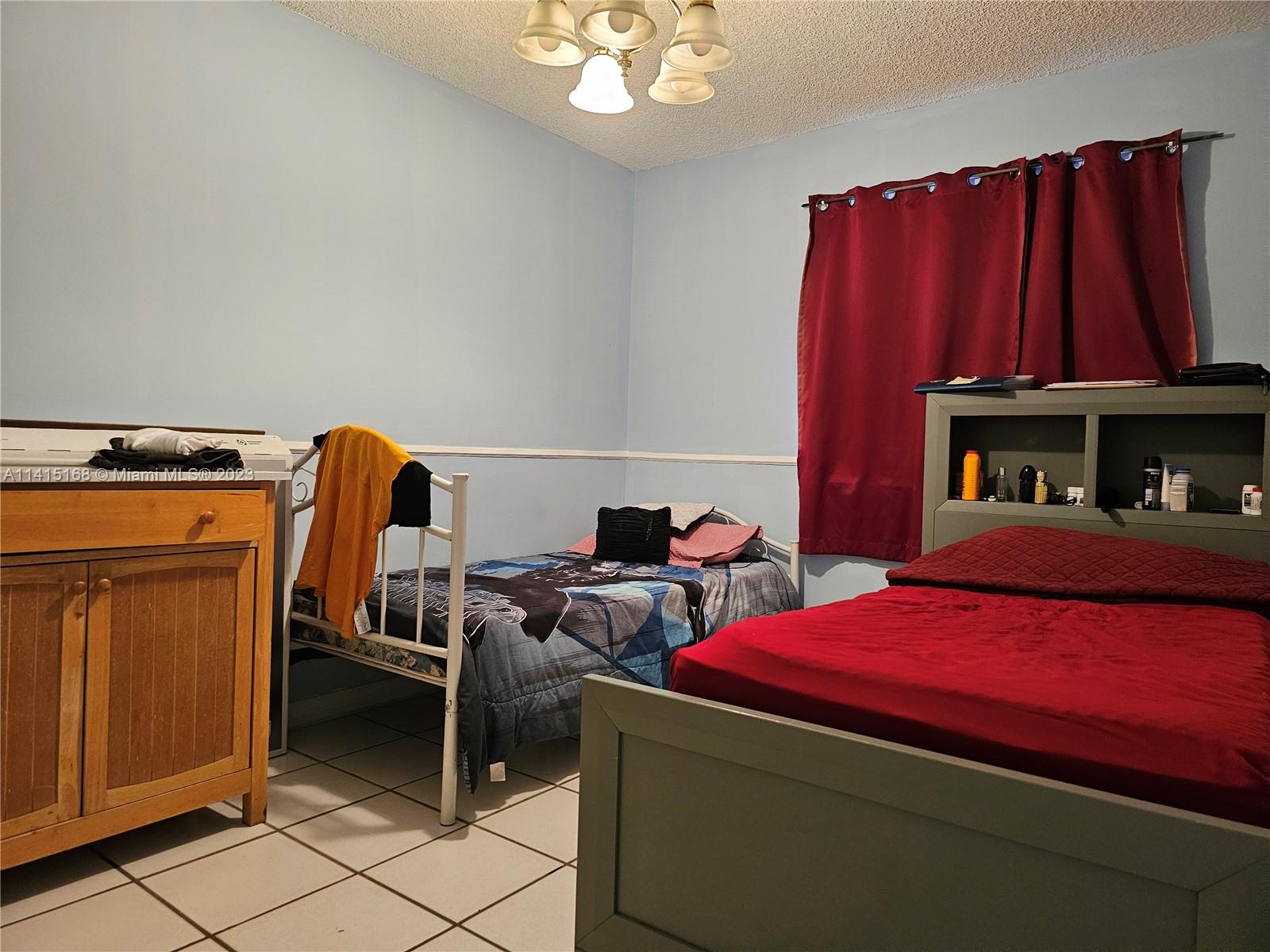 Listing Photo 7