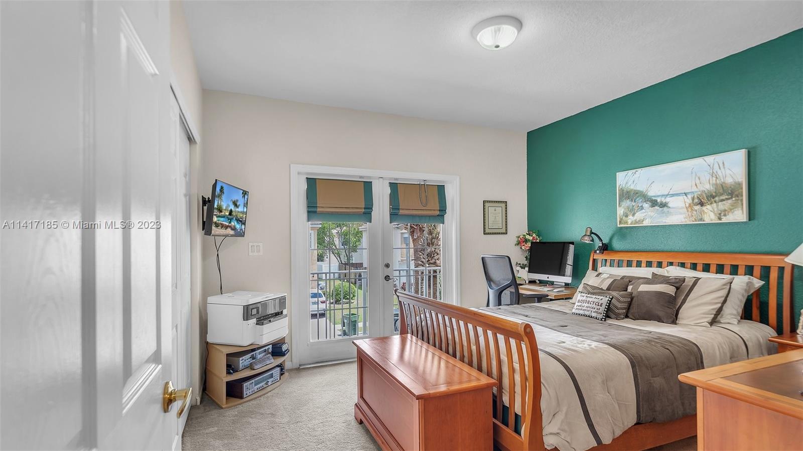 Listing Photo 17