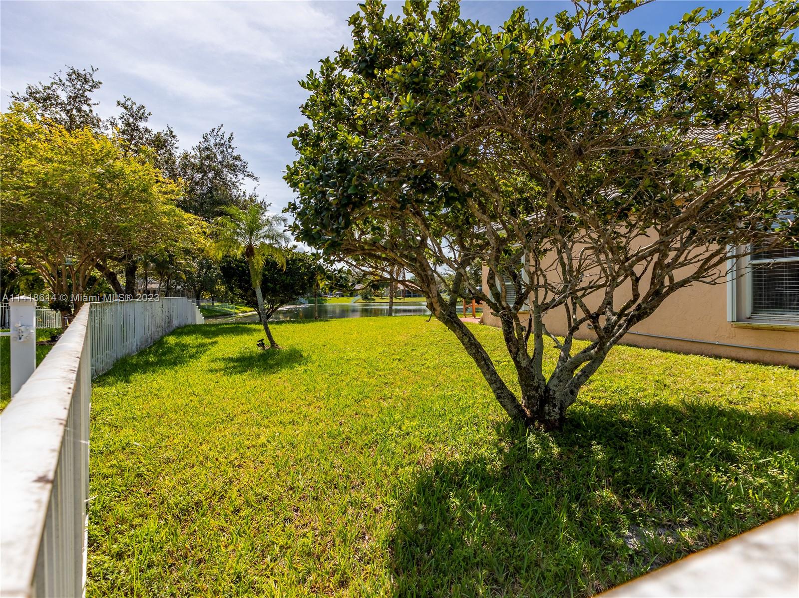 Listing Photo 18