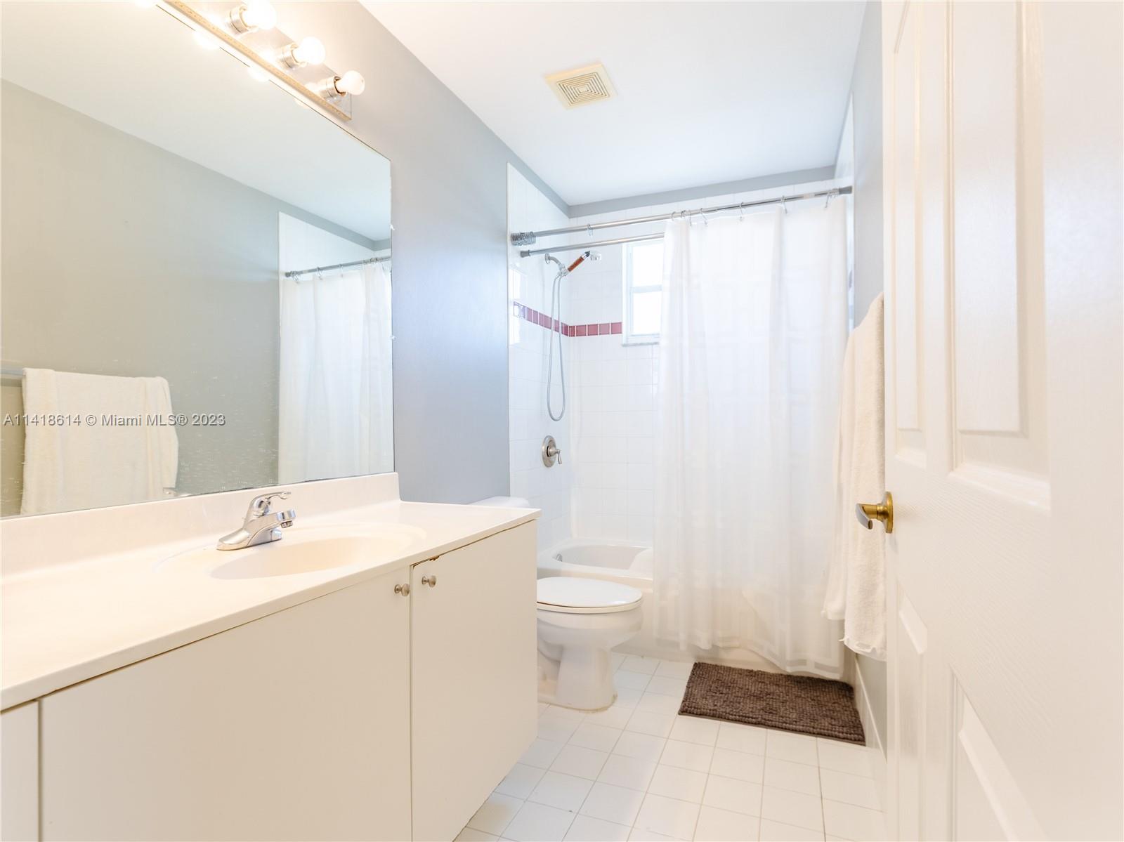Listing Photo 29
