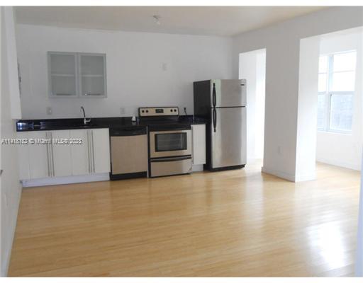 Photo 2 of The Bennett Condo in Miami Beach - MLS A11418182