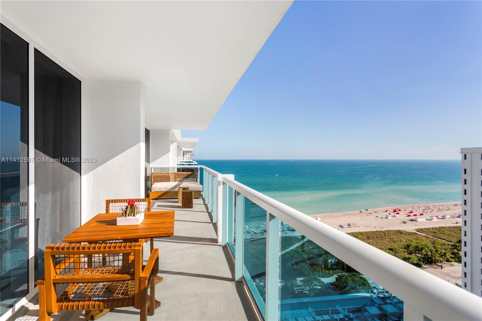 Penthouse living at it's best in this open spacious residence in the sky. Lots of light, luxury finishes and an interior designers dream. 3 bedrooms, 3 and a half bathrooms. Gourmet chef's kitchen, wonderful floors. Stunning Miami Beach views of the azul ocean and blue skies. Enjoy all the amenities that the ONE Hotel offers to you which will cater to you, sugar white sand beaches, sparkling blue water pools, restaurants, lounges, spa, fitness and minutes to some of Miami's michelin star rated restaurants, world destination airport and cruise ships, just to mention a few.