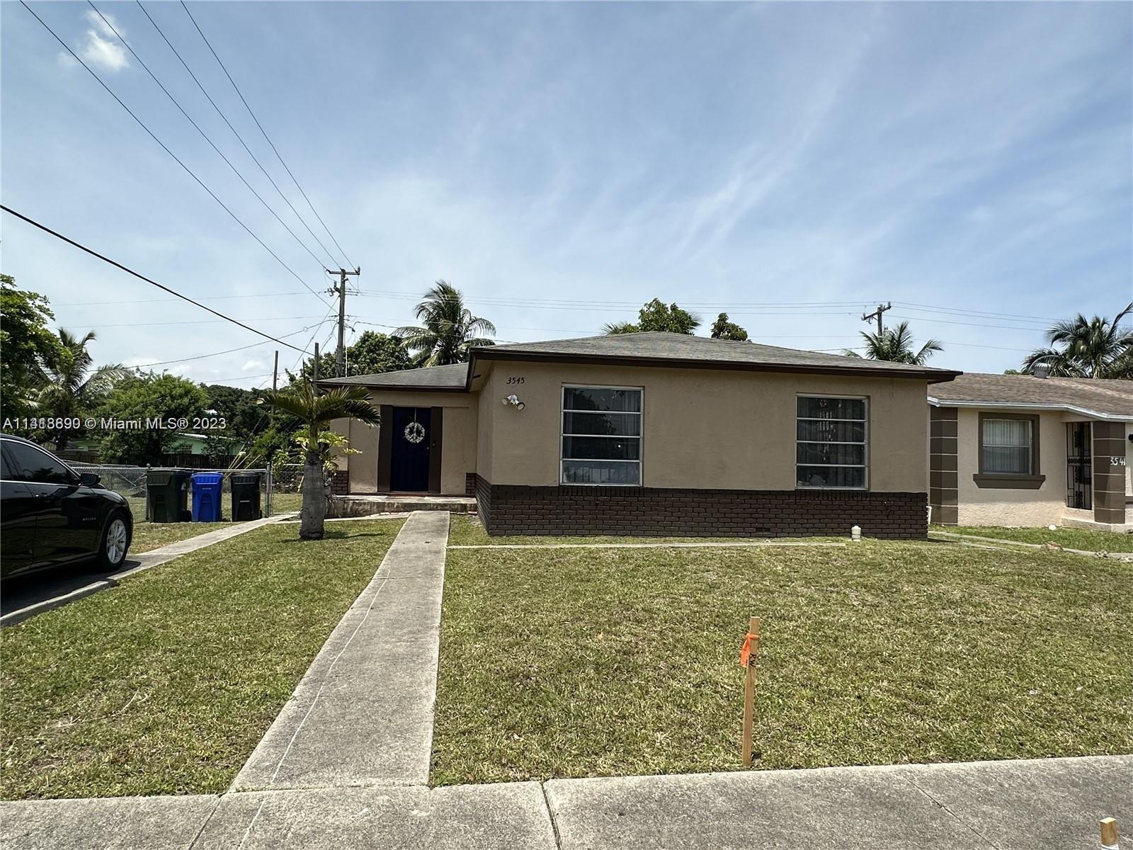 Photo 1 of 3545 SW 12th Ct in Fort Lauderdale - MLS A11418890