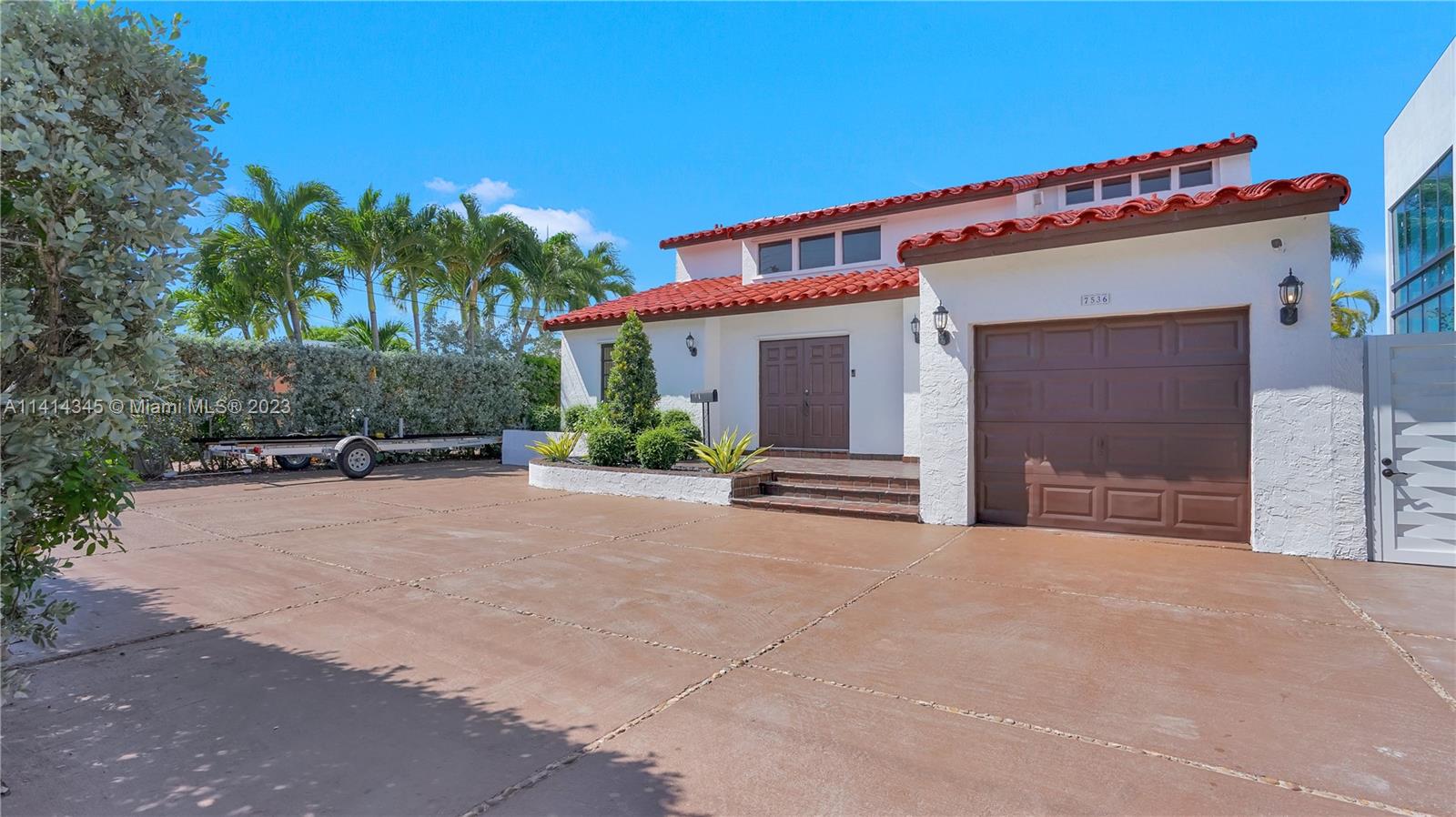Photo 28 of 7536 W Treasure Dr in North Bay Village - MLS A11414345