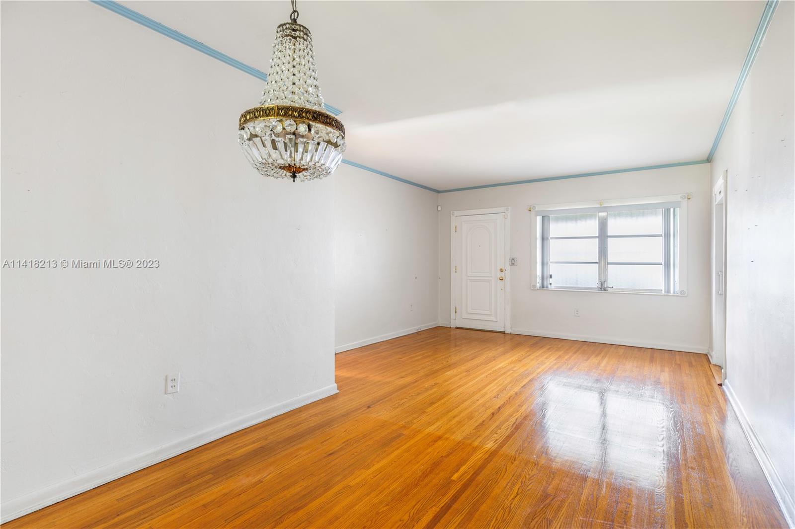 Listing Photo 7
