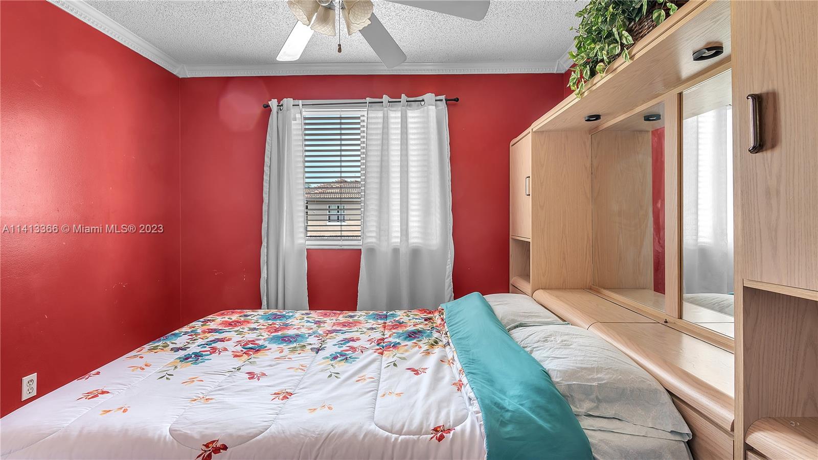 Listing Photo 37