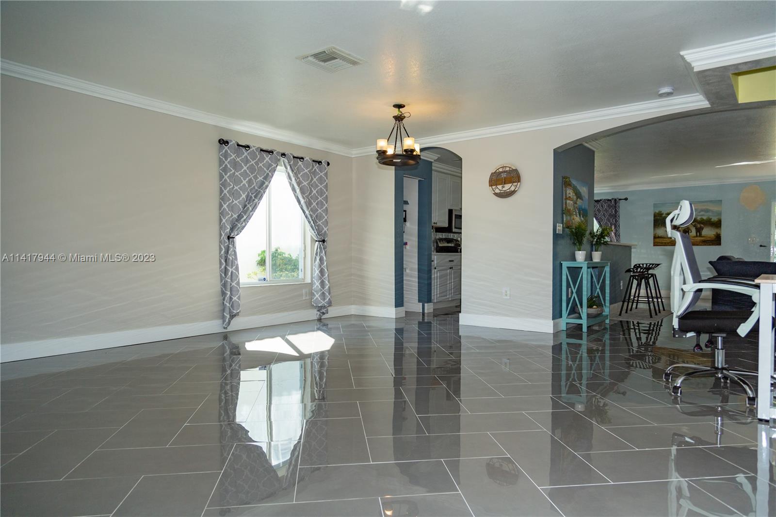 Listing Photo 13