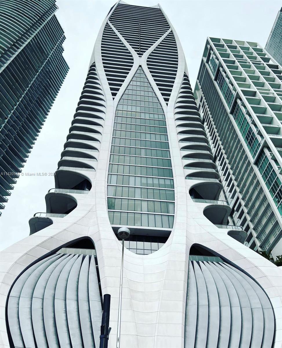 Downtown Miami Waterfront Condos For Sale
