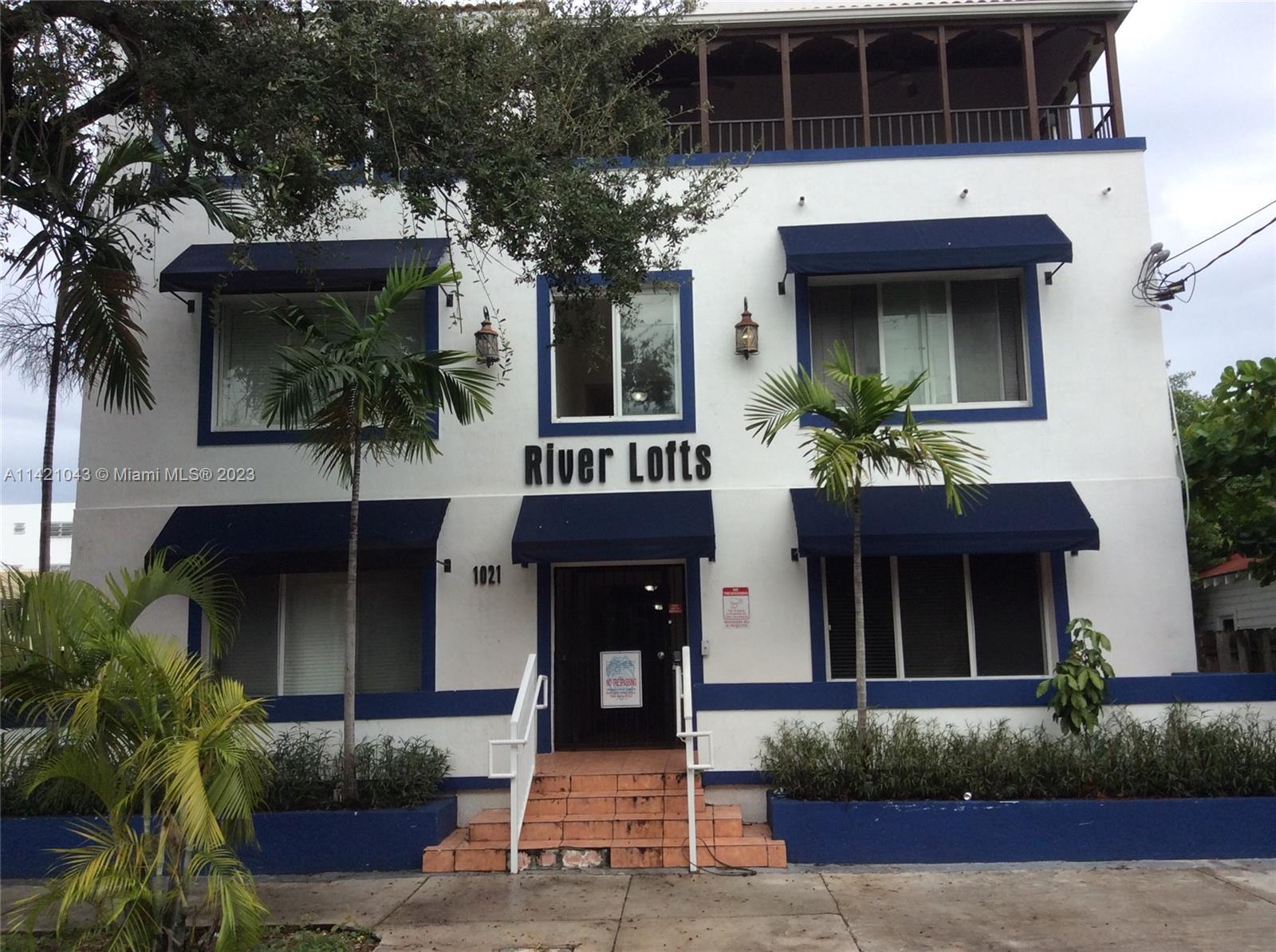 DISTRESSED CONDOS GREATER DOWNTOWN MIAMI