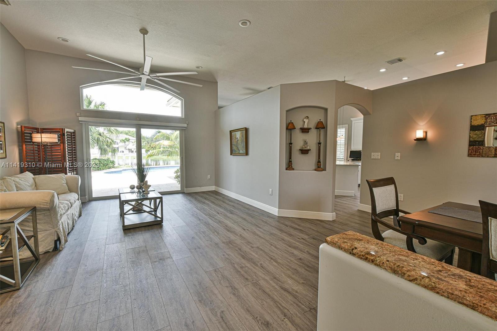 Listing Photo 21