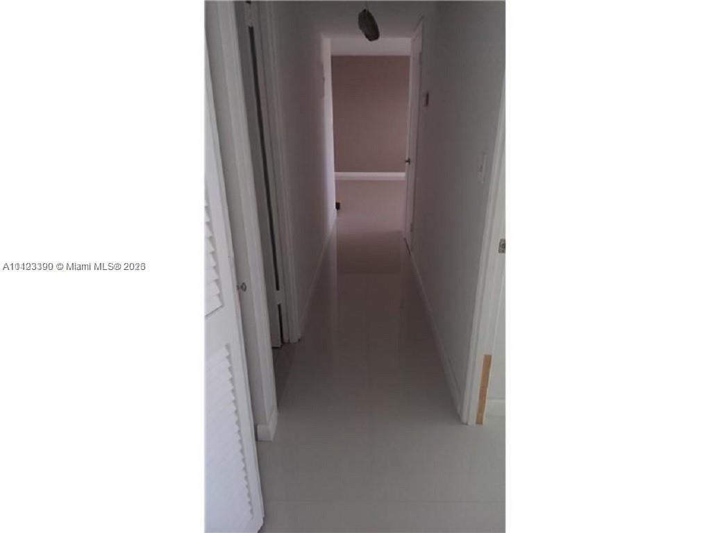 Photo 24 of Ocean View Towers Condo Apt 509 in Hallandale Beach - MLS A11423390