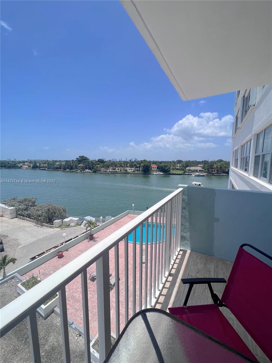 5838  Collins Ave #4F For Sale A11423744, FL