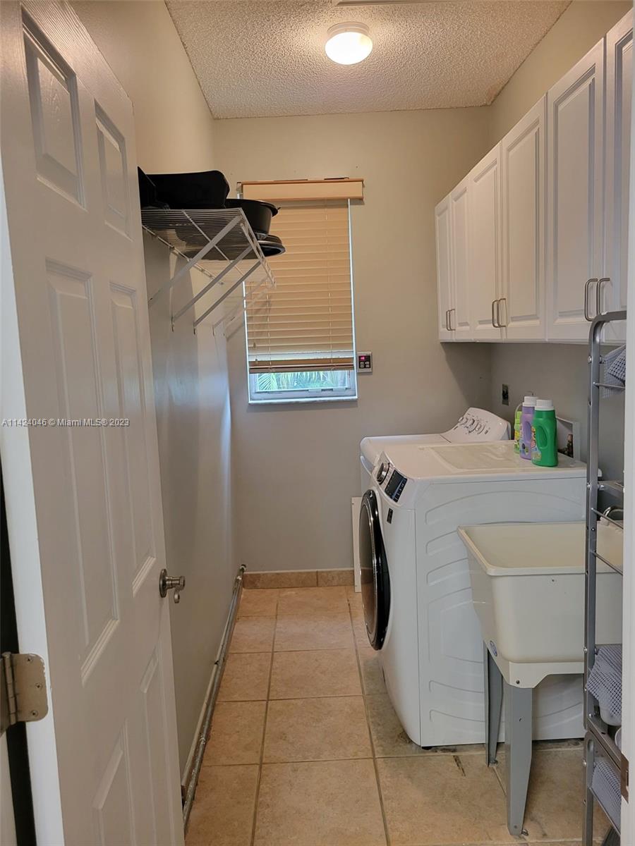 Listing Photo 11