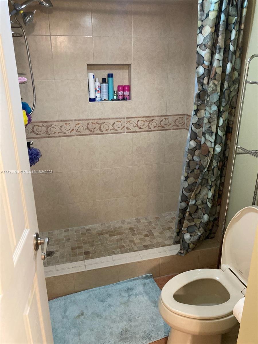 Photo 14 of Del Prado Condo Apt 1203 in Aventura - MLS A11425526
