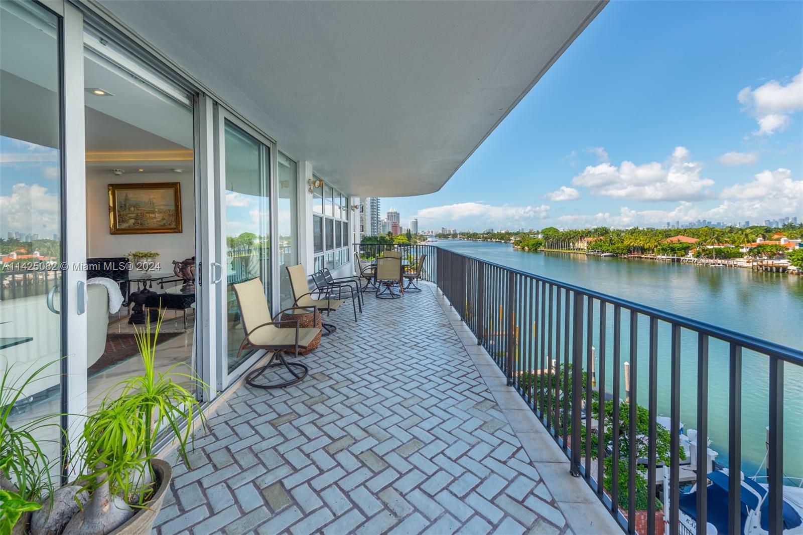 5660  Collins Ave #5E For Sale A11425082, FL