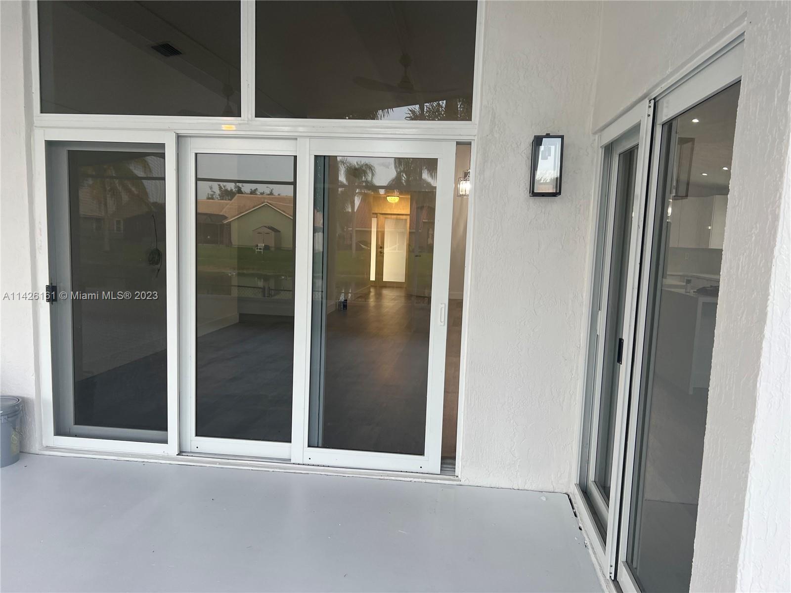 Listing Photo 10
