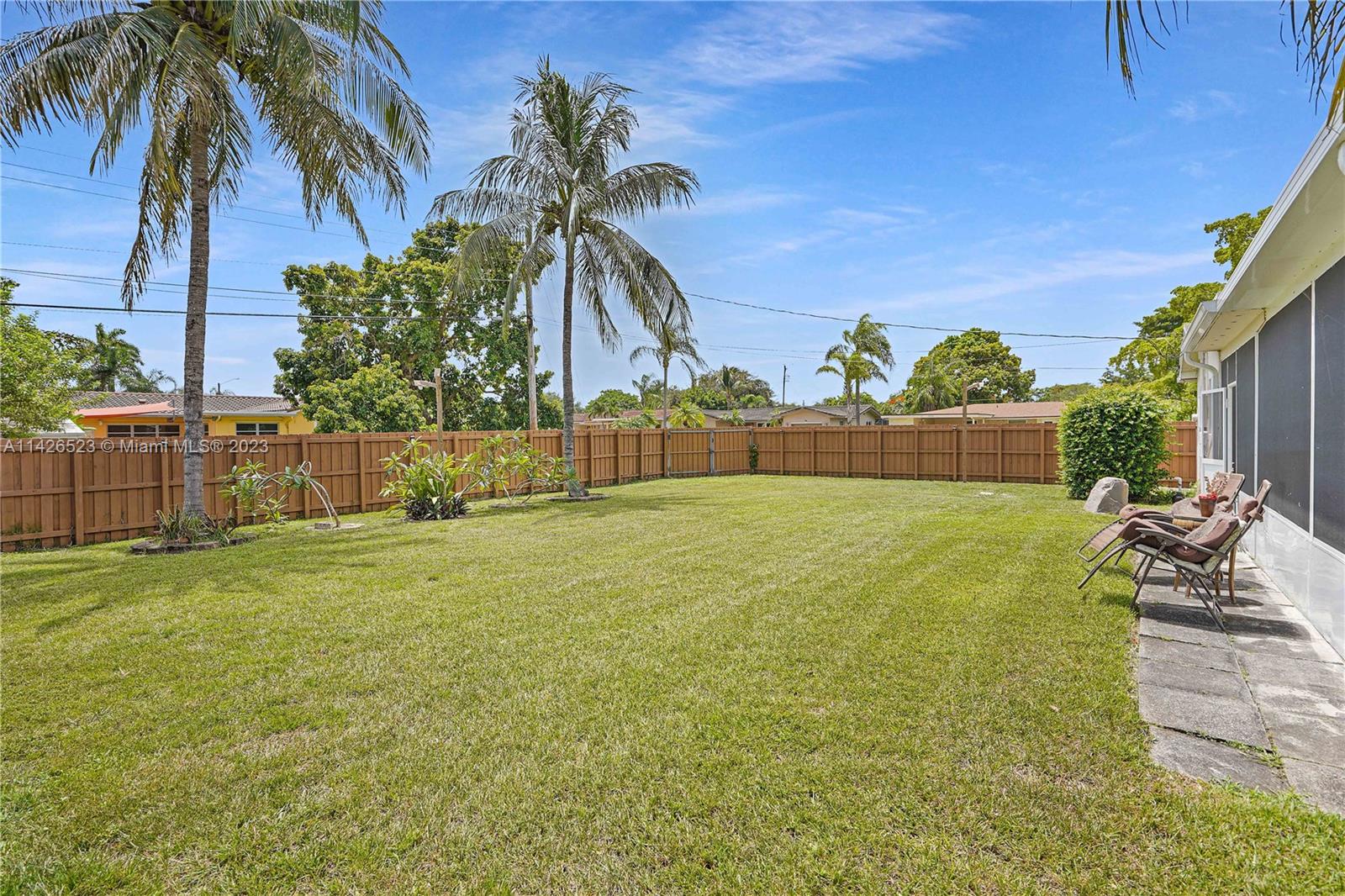 Listing Photo 9