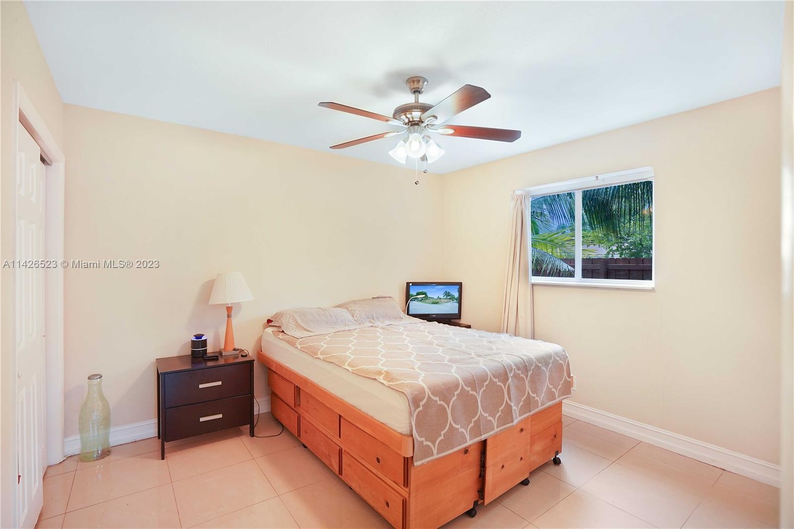 Listing Photo 28