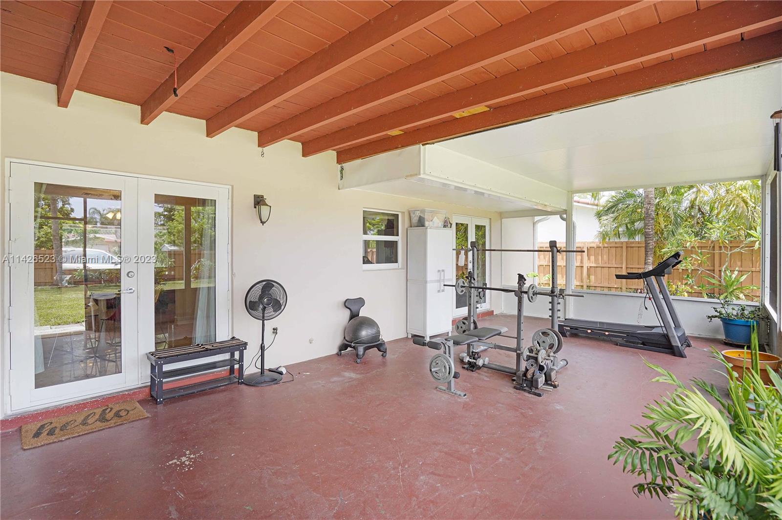 Listing Photo 5