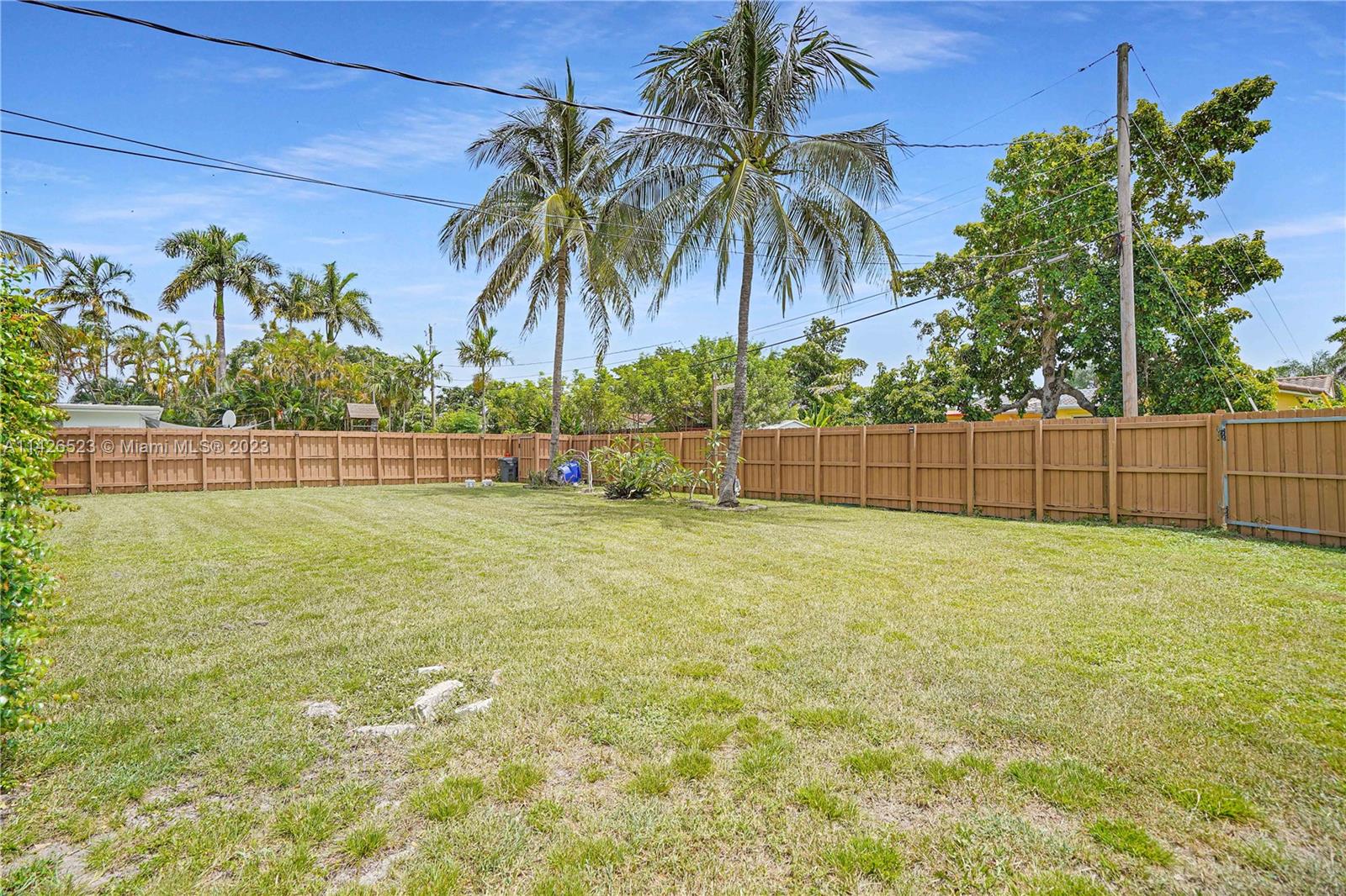 Listing Photo 7