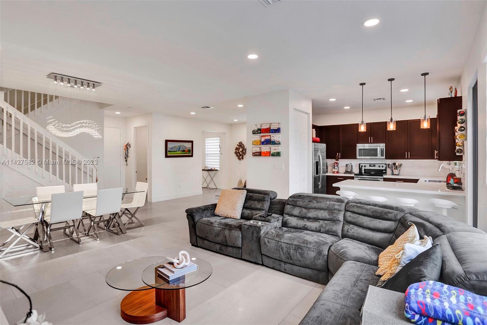 Listing Photo 18
